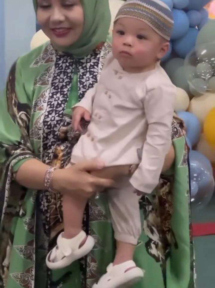 Perayaan Ulang Tahun Baby Issa