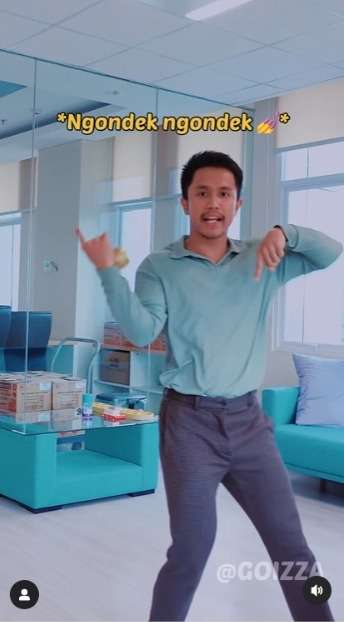 Viral Video Pria Buat Tutorial Flower Dance Challenge, Warganet Salah Fokus Menghafal Nama Gerakannya yang di Luar Nalar