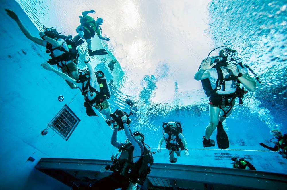 Sekolah Panama City, markas The U.S. Navy&rsquo;s Diving and Salvage Center di Panama City, AS