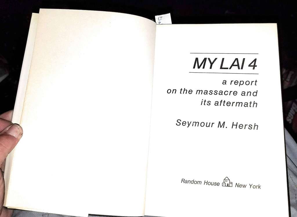 Buku My Lai yang ditulis Hersh Buku My Lai yang ditulis Hersh