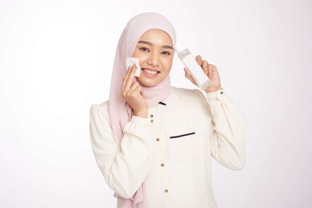 Memakai Micellar Water