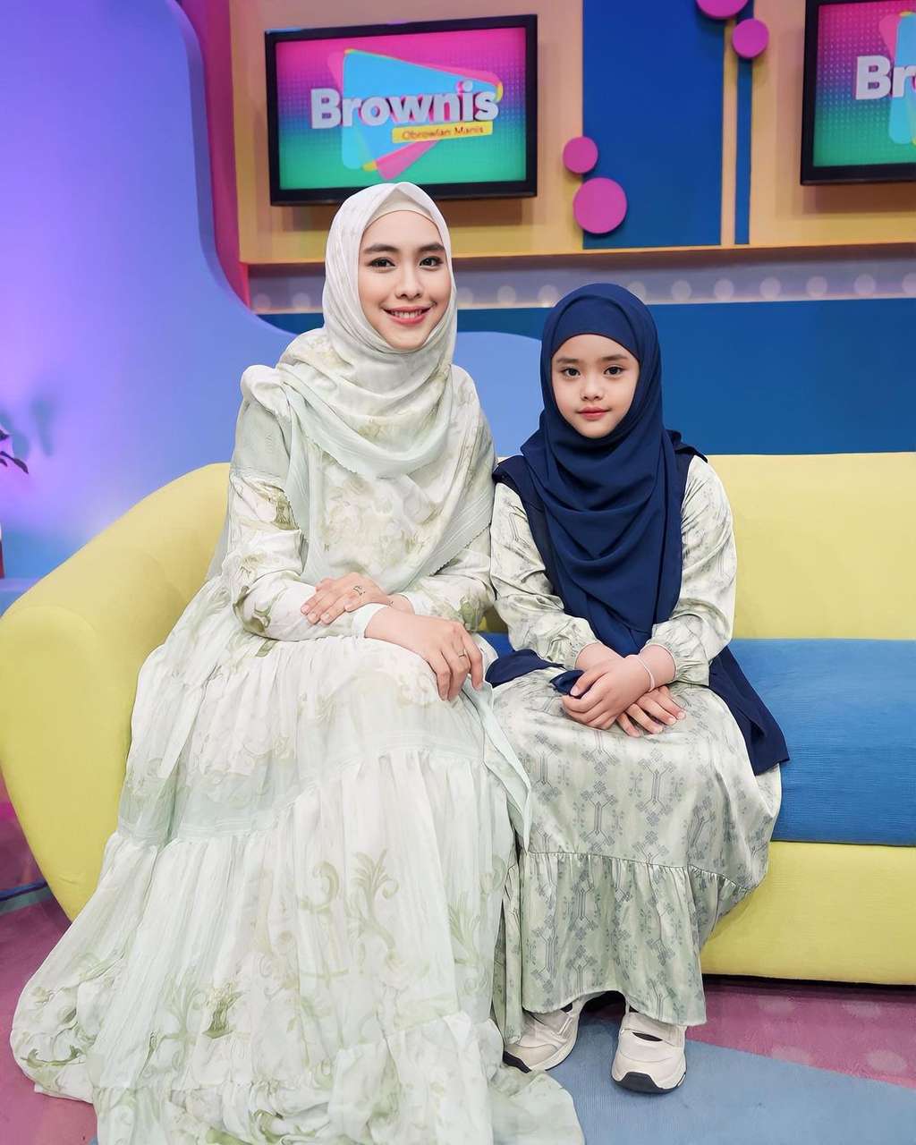 Potret Maryam dan Sang Ibu