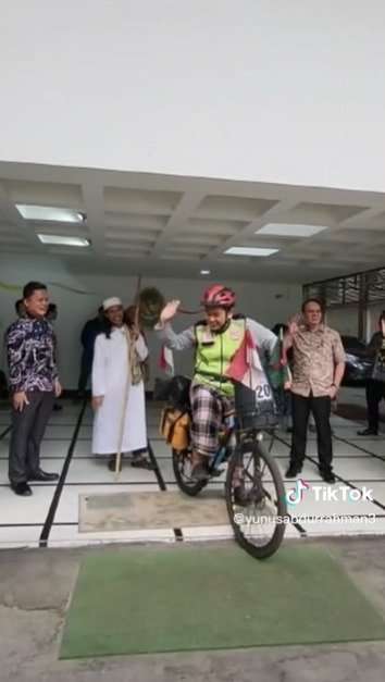 TikTok @yunusabdurrahman3