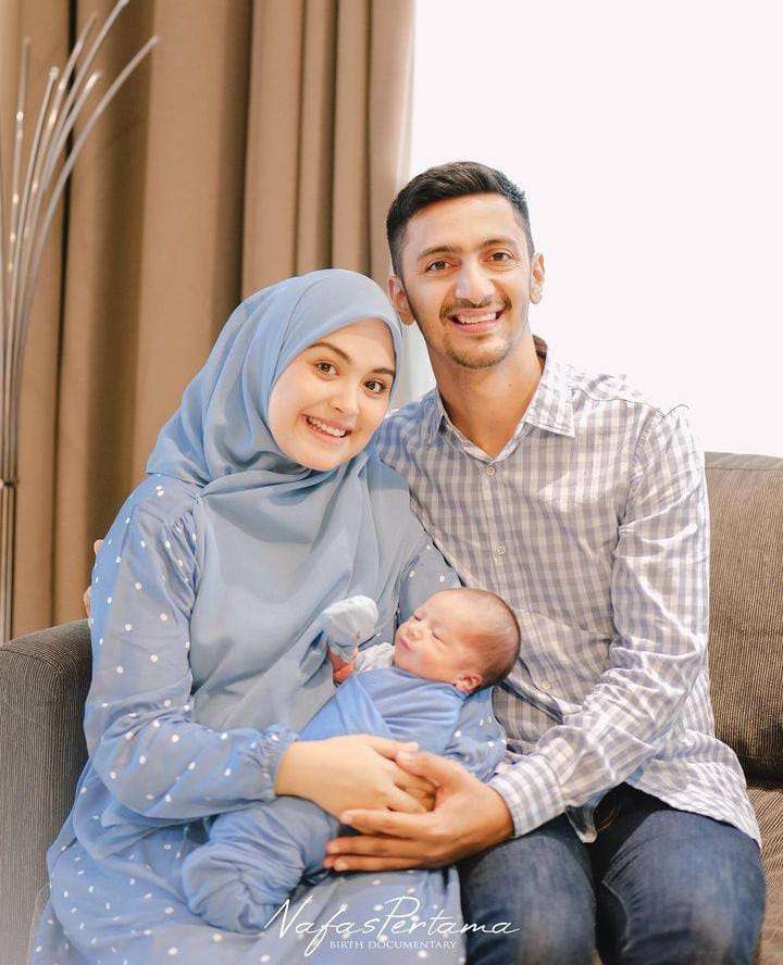 Potret Vebby Palwinta Melahirkan Anak Kedua