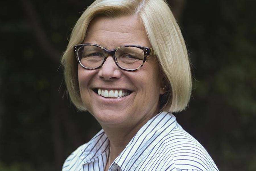 Profesor Marie Helweg-Larsen