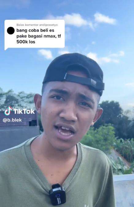 Beli es campur wadahnya bagasi motor NMax.