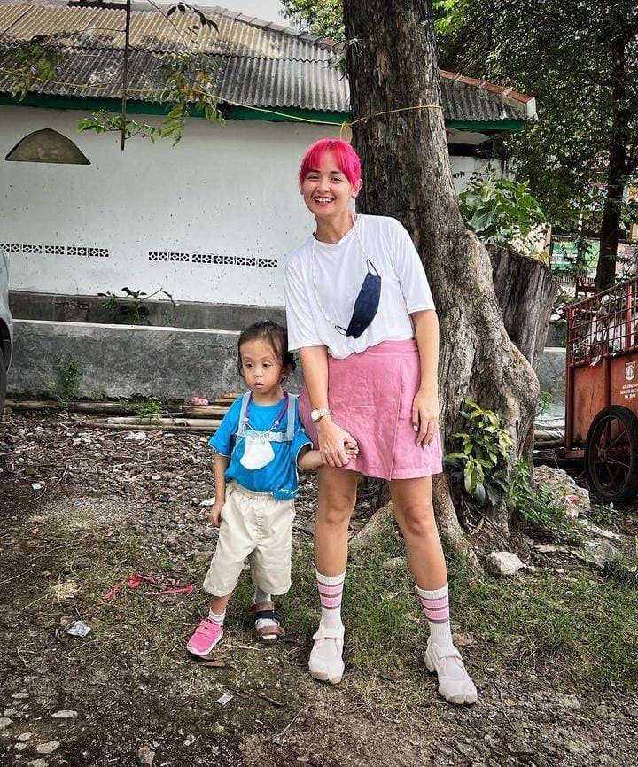 Joana Alexandra dan anaknya