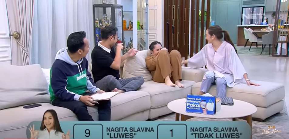 Raffi Ahmad isengin Nagita Slavina