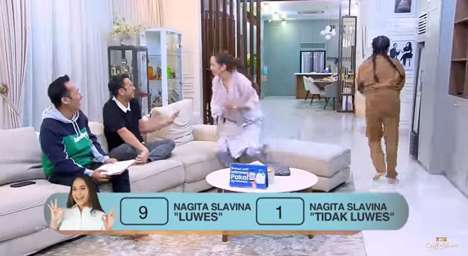 Raffi Ahmad isengin Nagita Slavina