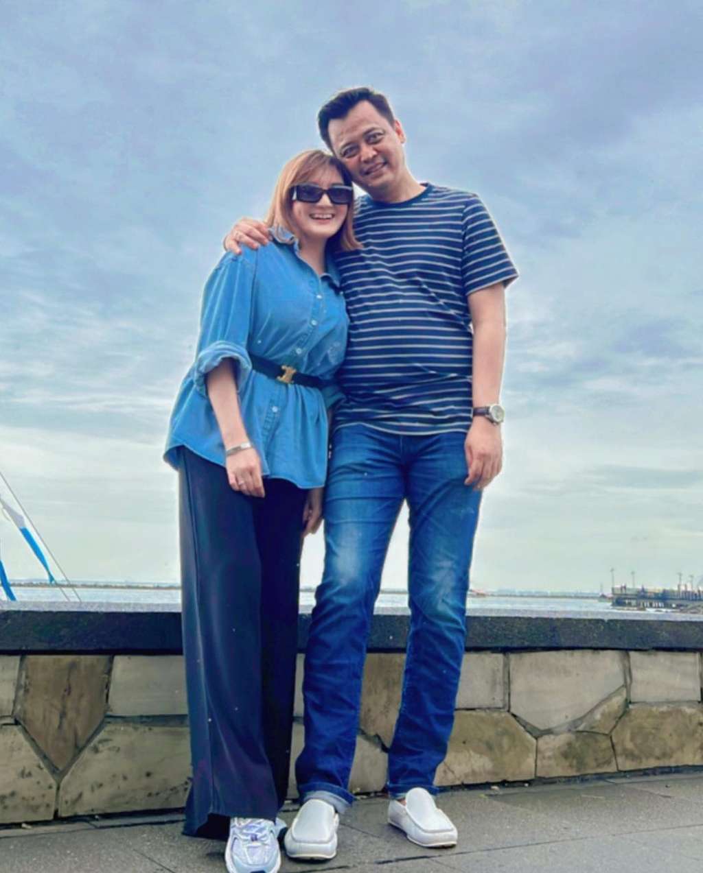 Kiki Amalia dan suami Agung Nugraha