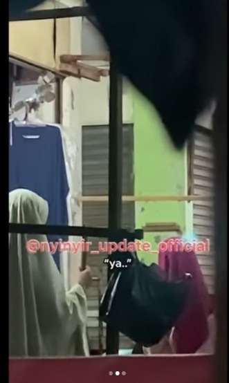 Momen Haru Ketulusan Hati Penjual di Pasar, Rela Kasih Baju Gratis untuk Anak Kecil, Bikin Hati Terenyuh
