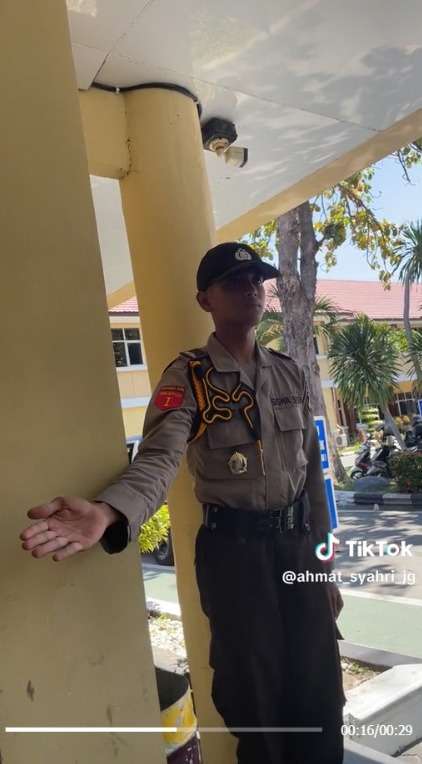 Begini Jadinya Kalau Adik Kandung Jadi Senior, Ketawa Santai Lihat Kakaknya Jadi Anggota Baru