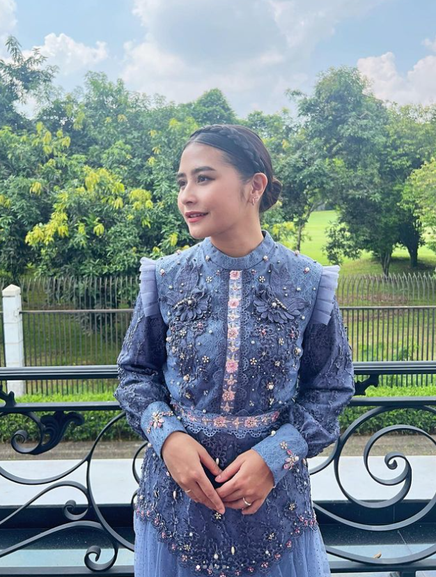 Prilly/ Foto: Instagram @prillylatuconsina96