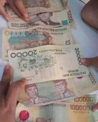 uang kertas