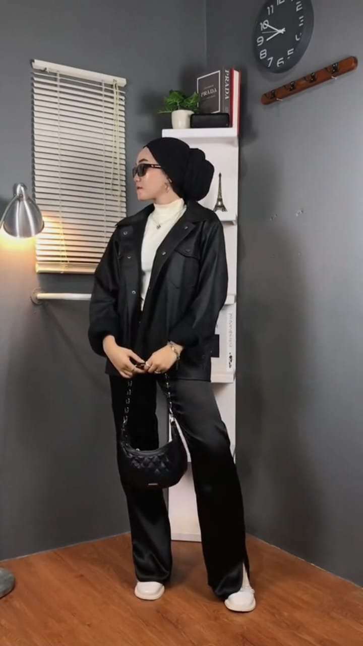 TikTok @alvna.na