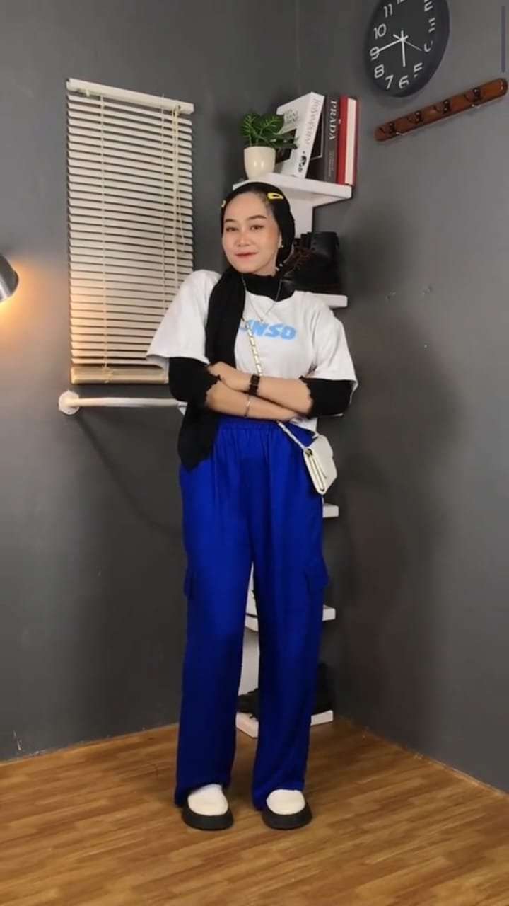 TikTok @alvna.na