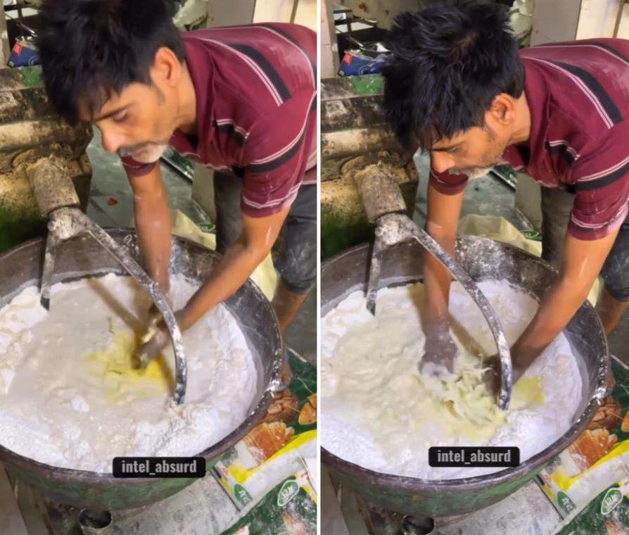 Proses pembuatan jajanan rambut nenek ala India.