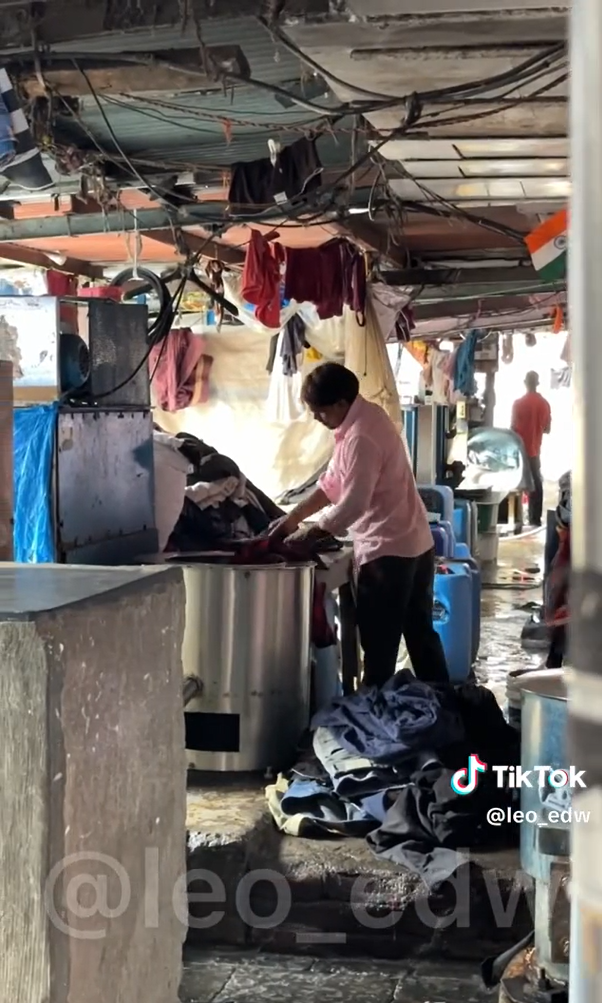 laundry terbuka terbesar di dunia