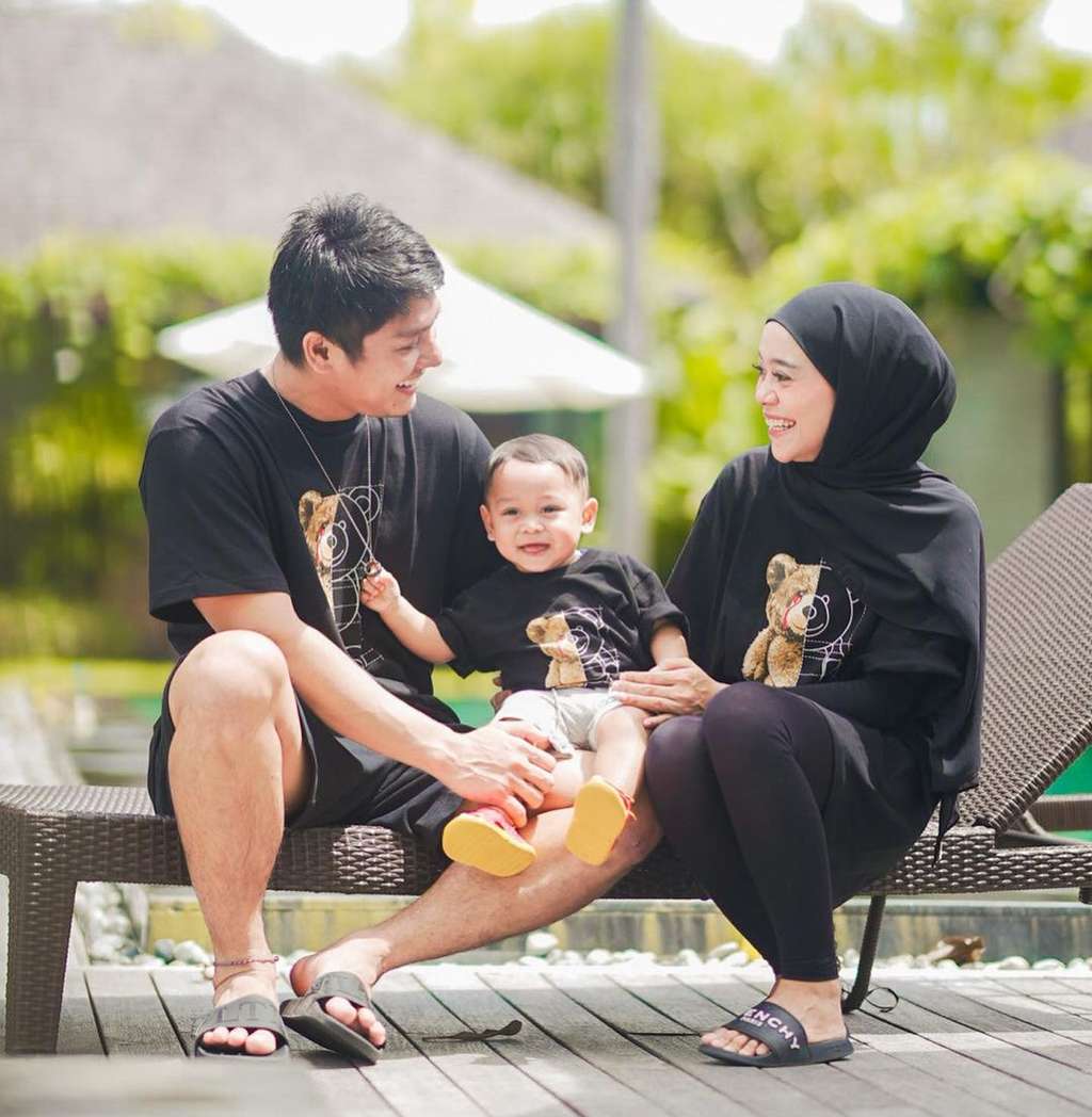 Keluarga Rizky Billar