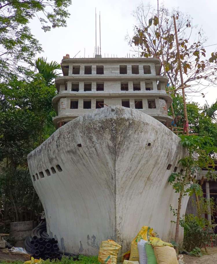 titanic house