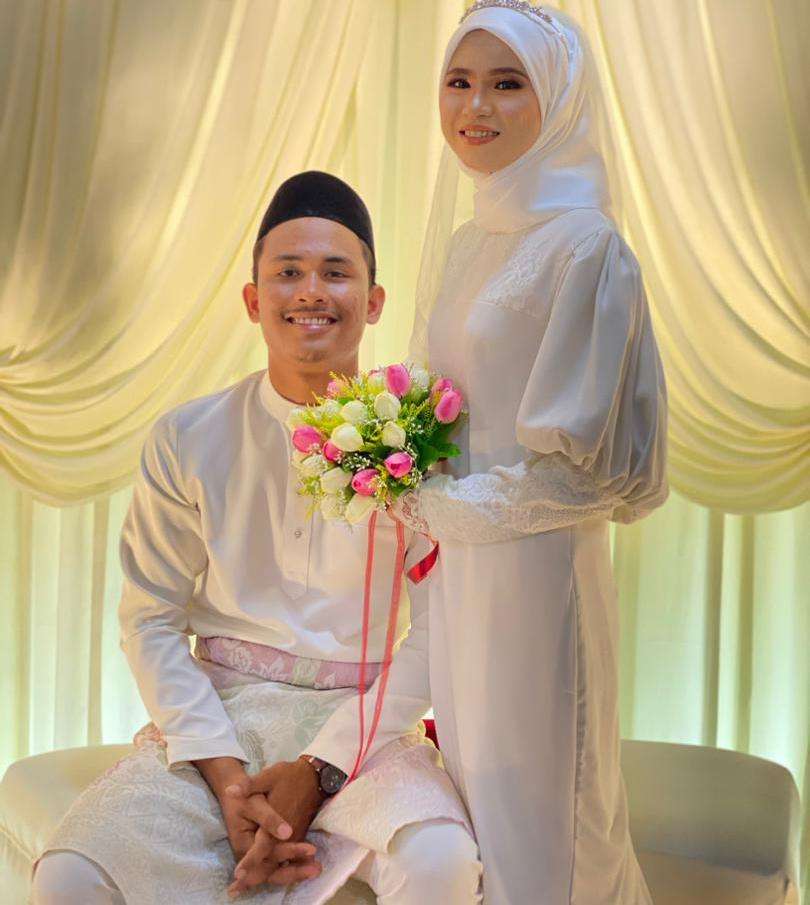 Jeritan hati pengantin wanita ditinggal pergi suami untuk selamanya.
