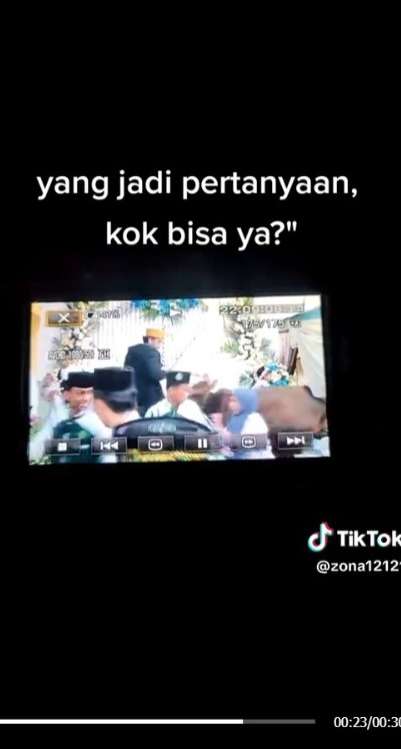 Bukan Mantan, Tamu tak Diundang Ini Ngamuk di Pelaminan Sampai Pengantin Lari Tunggang-langgang