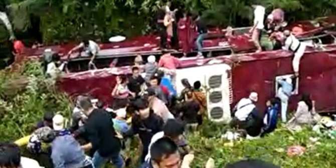 Fakta-Fakta Kecelakaan Bus Terperosok ke Sungai di Guci, Bawa Rombongan dari Tangsel