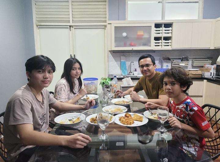 Potret Putra Sahrul Gunawan