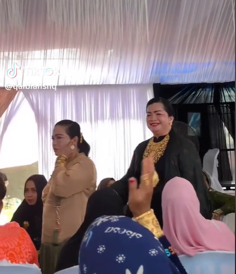 TikTok @qalbiahsnq