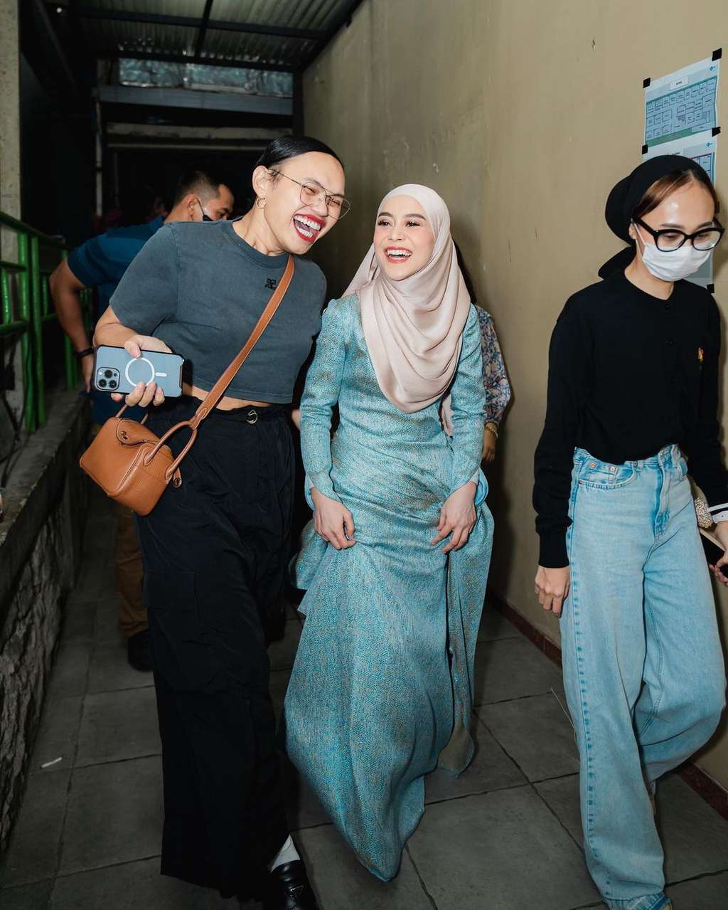 Potret Lesti Kejora perdana tampil di TV