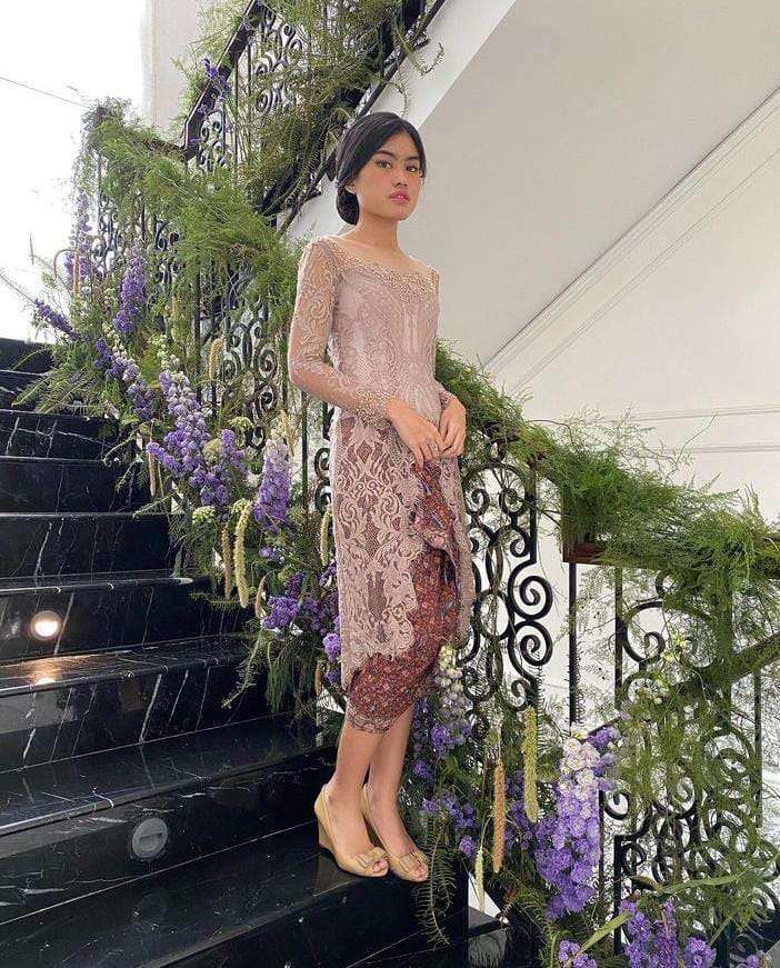 Potret Namira Adjani