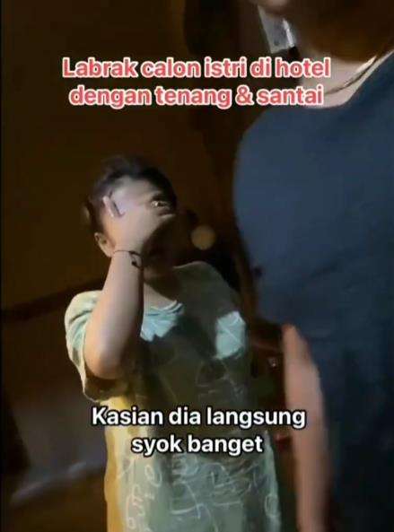 labrak calon istri selingkuh di hotel.