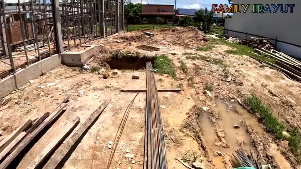 Tengok Potret Pembangunan Rumah Baru Jirayut Untuk Keluarga di Thailand, Hasil Kerja Keras Perjuangannya