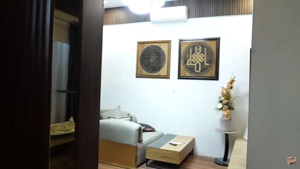 Potret Rumah Baru Fiki Naki Setelah Sukses Jadi Youtuber, Berdesain Minimalis Punya Kamar yang Megah