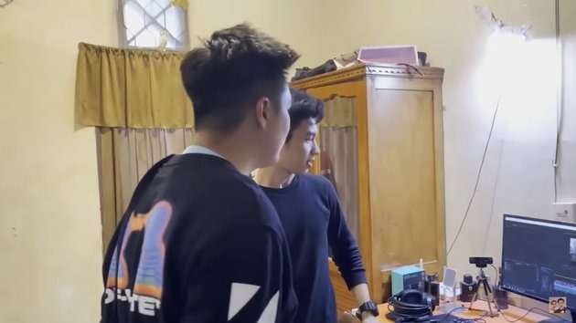 Potret Rumah Baru Fiki Naki Setelah Sukses Jadi Youtuber, Berdesain Minimalis Punya Kamar yang Megah