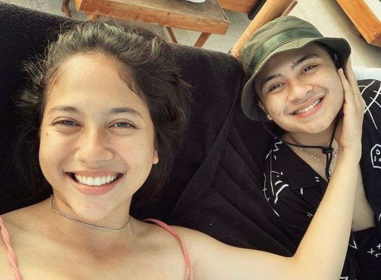 Dipuji Cantik oleh Bastian Steel, Berikut Potret Selfie Sitha Marino Tanpa Makeup