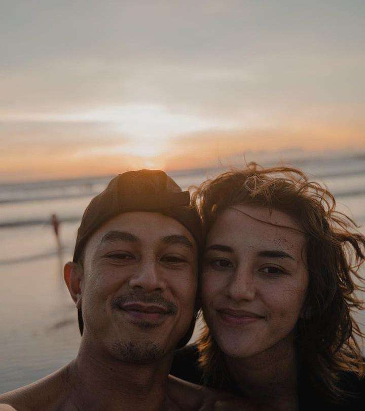Potret Mesra Fandy dan Dahlia