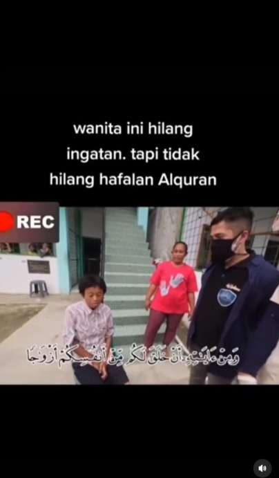 Wanita Hilang Ingatan Namun Masih Hafal Al Qur’an, Masya Allah!