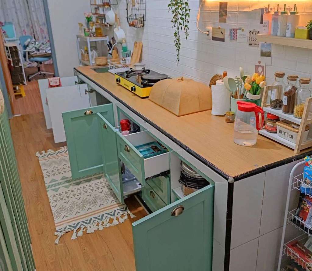 Dapur tiga warna