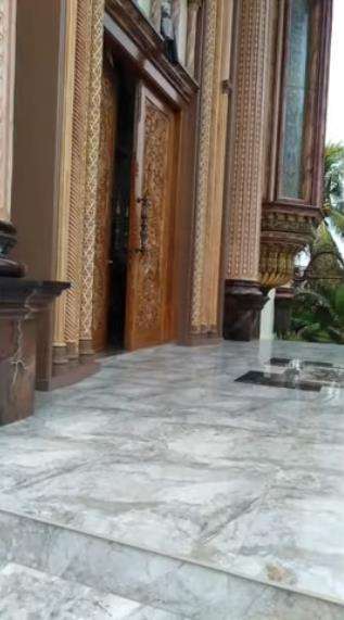 Rumah 'Sultan' Bojong Koneng.
