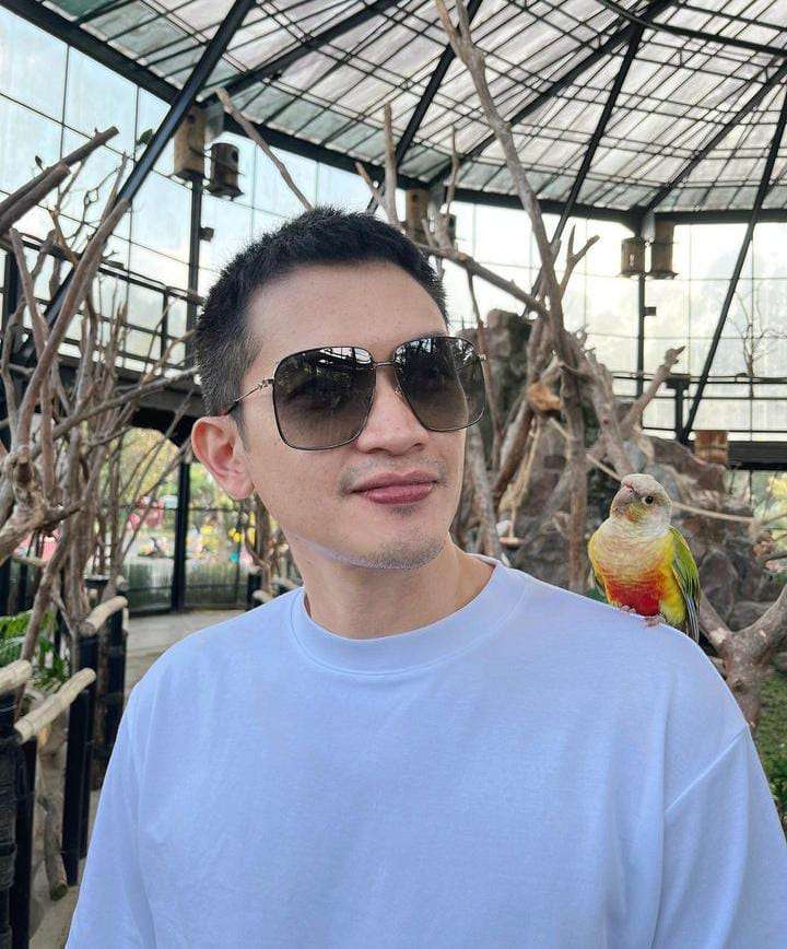 Potret Rezky Aditya