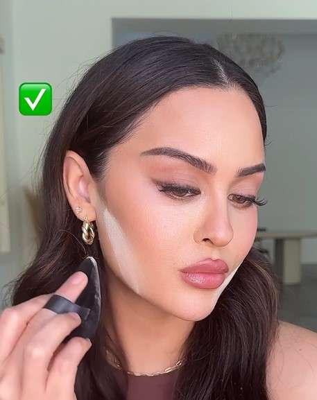 Memakai Setting Powder Memakai Setting Powder