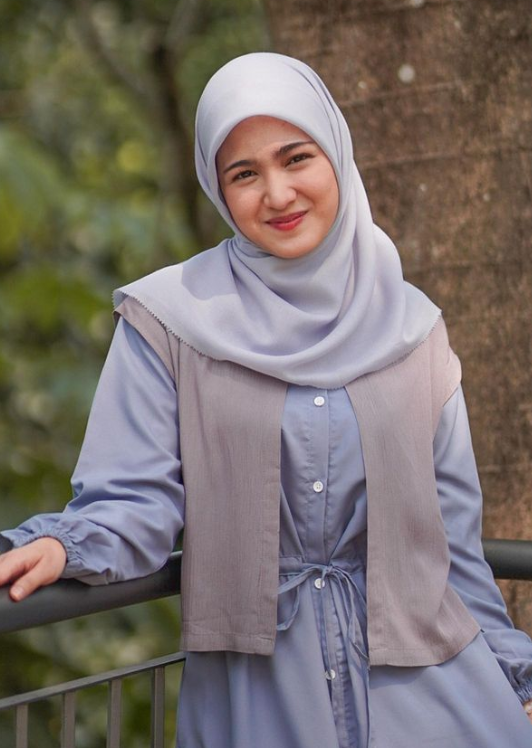 Instagram @cutsyifa