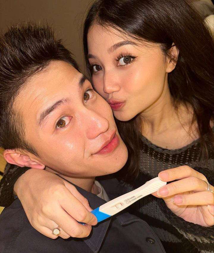 Potret kelahiran anak pertama Julian Jacobs