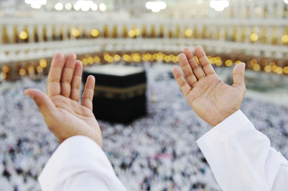 Semangat Kakek 90 Tahun, Calon Jemaah Haji Tertua Kloter 1 Makassar Berangkat ke Tanah Suci Penantian Panjangnya