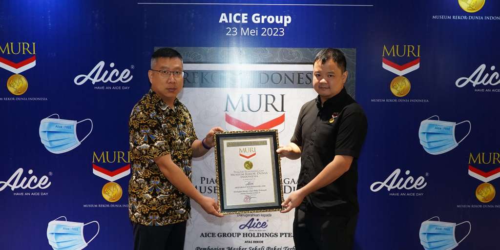 Pemberian rekor muri