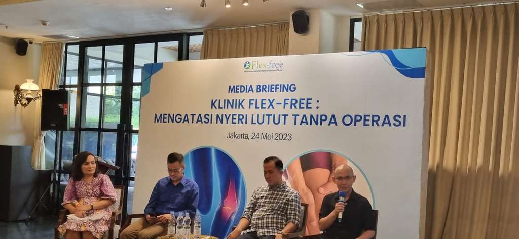 Konferensi Pers 'Mengatasi Nyeri Lutut Tanpa Operasi'