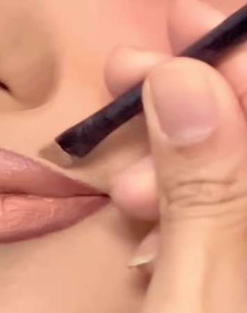 Memakai Concealer