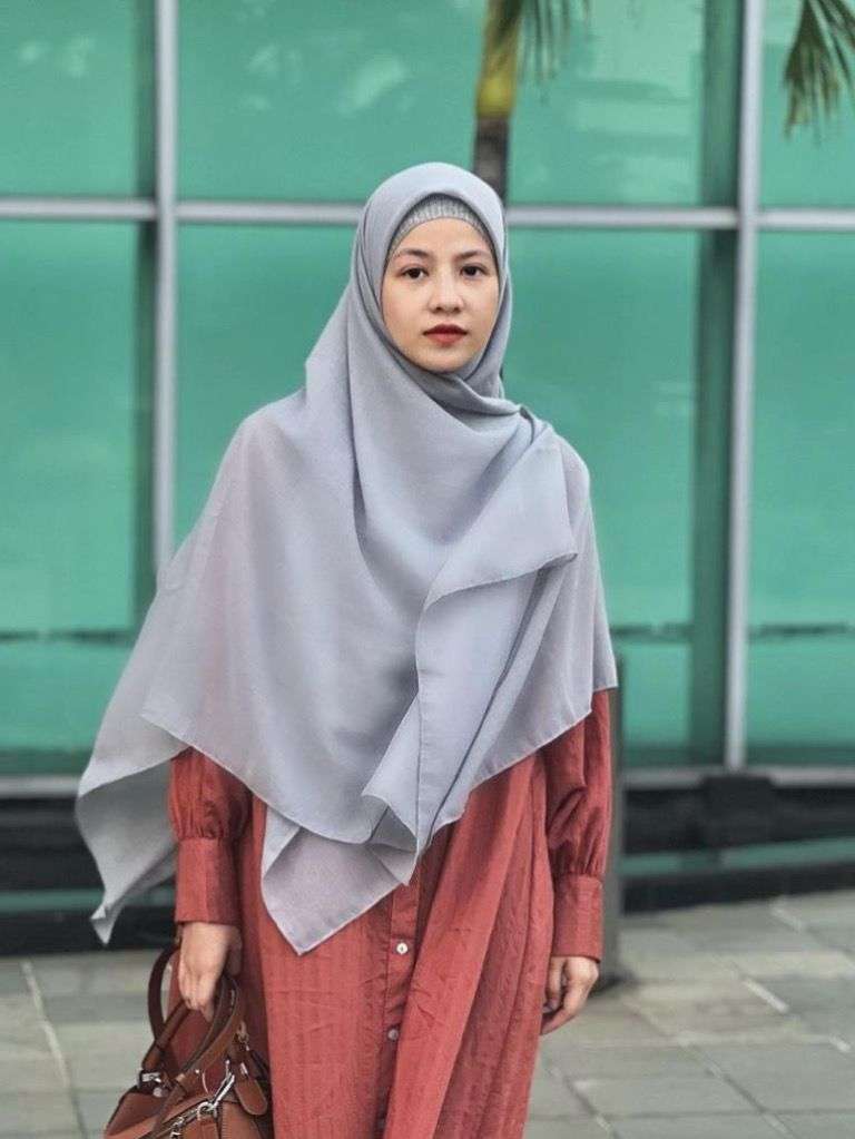 Natasha Rizky Pilih Hijab Syar’i Voile untuk Daily