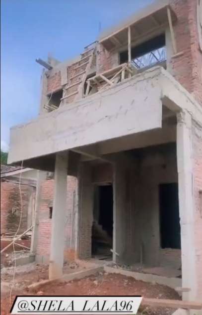 Rumah Mba Lala pengasuh Rafathar